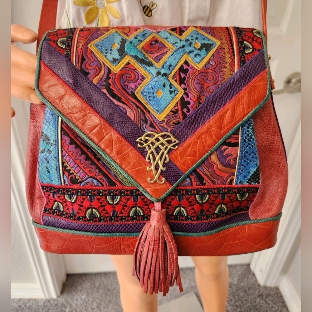 Sharif Multicolor Red Blue Purple Crossbody Bag - Picture 3 of 16